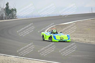 media/Jan-26-2025-CalClub SCCA (Sun) [[cfcea7df88]]/Group 6/Race/